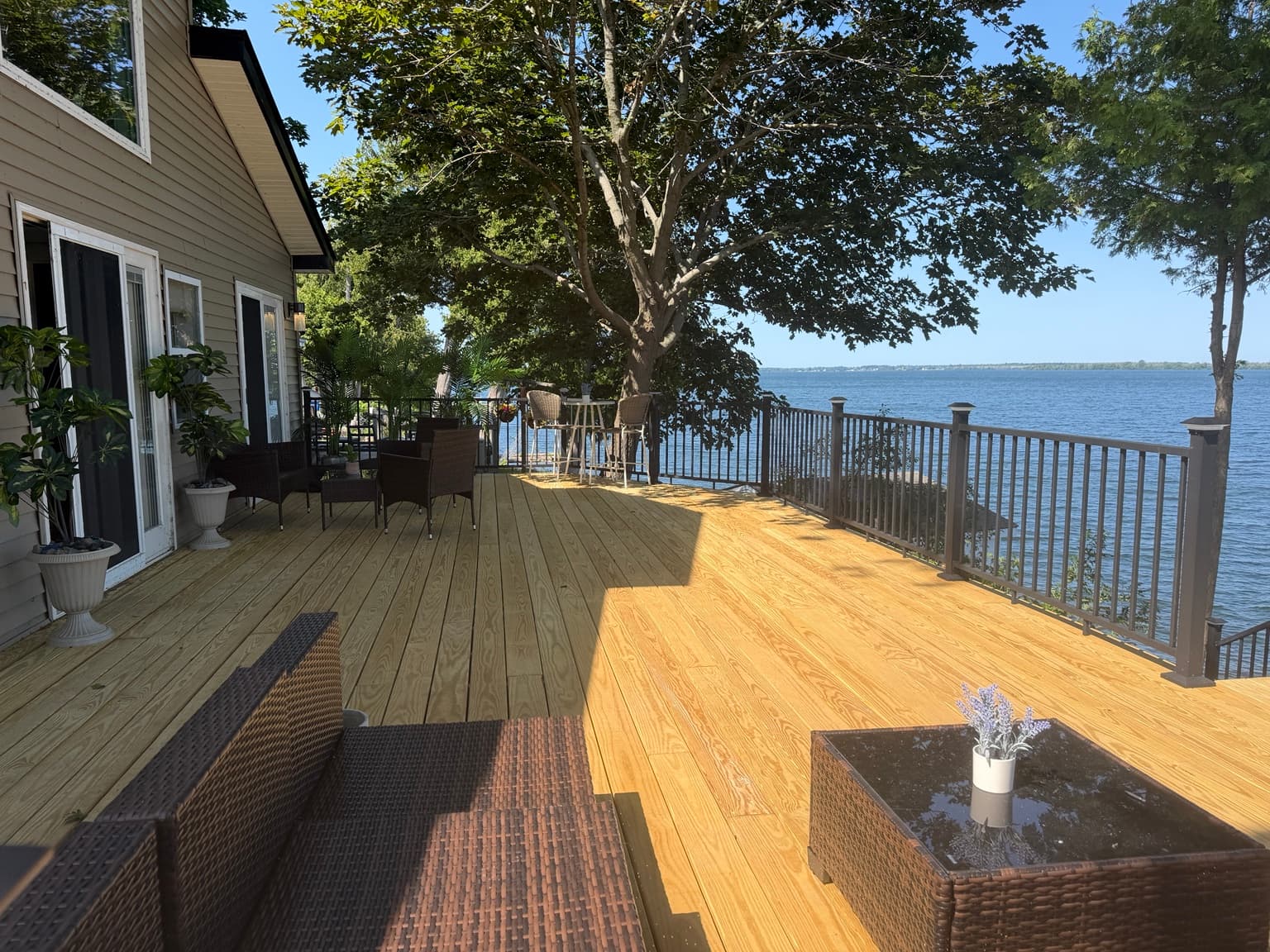 Expansive lakefront deck overlooking the water at Pillar Point Reserve